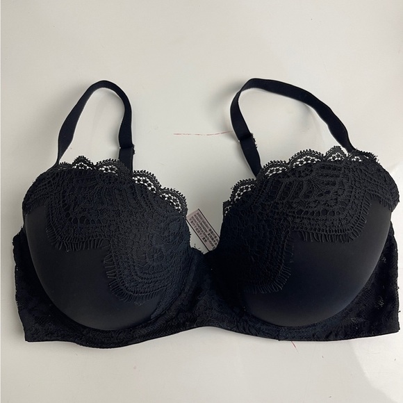 Victoria's Secret Black Lace Full-Coverage Bra - Picture 1 of 3